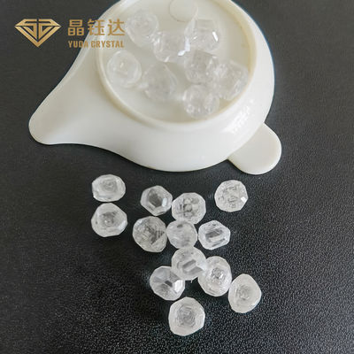 VS Diamond Synthetic Diamonds Lab은 연마되지 않은 거친 HPHT 다이아몬드를 생성했습니다.