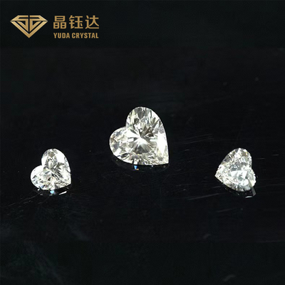 주문 제작된 하아트형 하얀 VS 진짜 실험실 성장 다이아몬드는 애호가 선물을 위해 광택이 났습니다